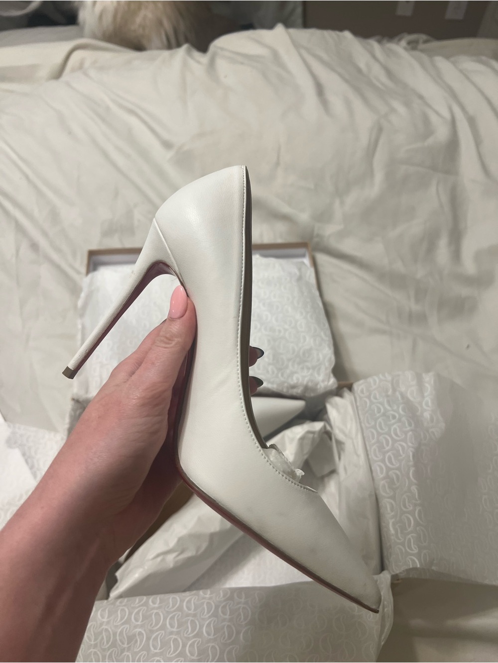 Christian Louboutin White Leather Pointed-Toe Stiletto Pumps - Picture 4 of 10